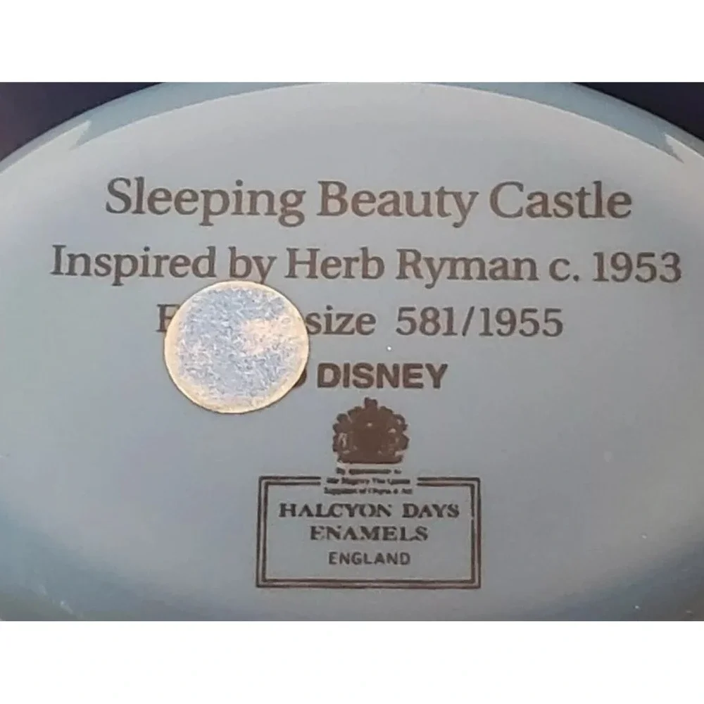 Halcyon‎ Days Enamels Sleeping Beauty Castle Box 45 Years 581/1955 Disney
